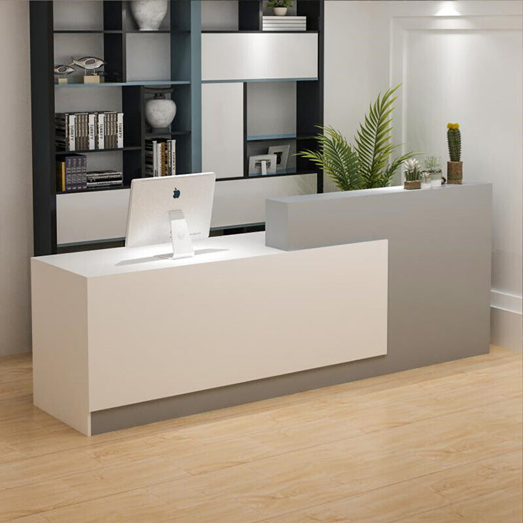 Lacquered reception desk