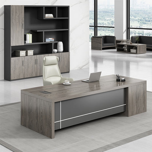 Executive Desk – Tomo